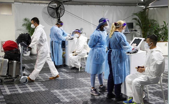 އެމެރިކާގައި އޮމިކްރޯން ޖެހިގެން ވެކްސިން ނުޖަހާ މީހަކު މަރުވެއްޖެ