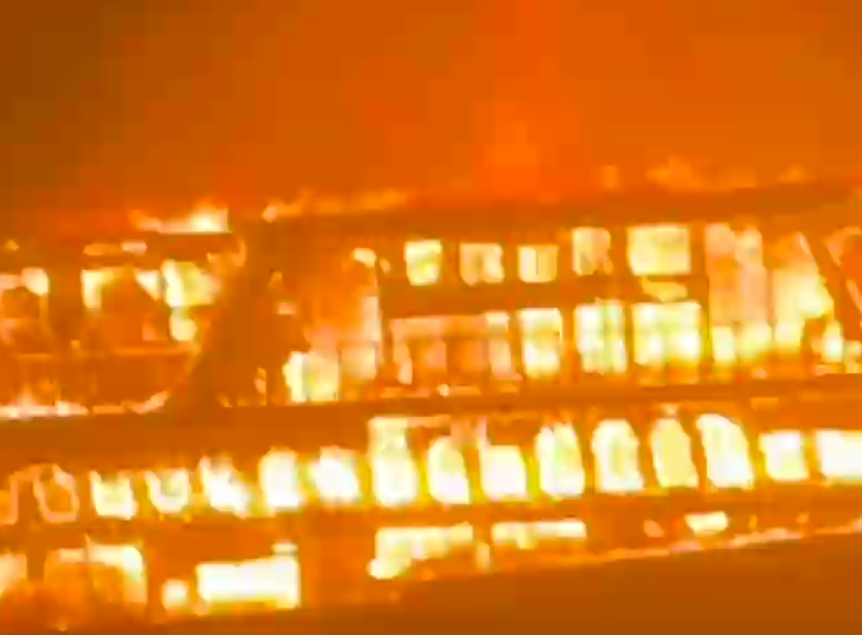 އަލިފާން ރޯވި ބޯޓުން ދަތުރު ކުރި ޒުވާނަކު ގެއްލިގެން ހޯދަނީ