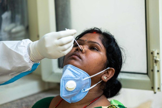 ކޮވިޑް-19: އިންޑިޔާގައި ބަލިޖެހުނު މީހުންގެ އަދަދު 8 މިލިއަނަށް