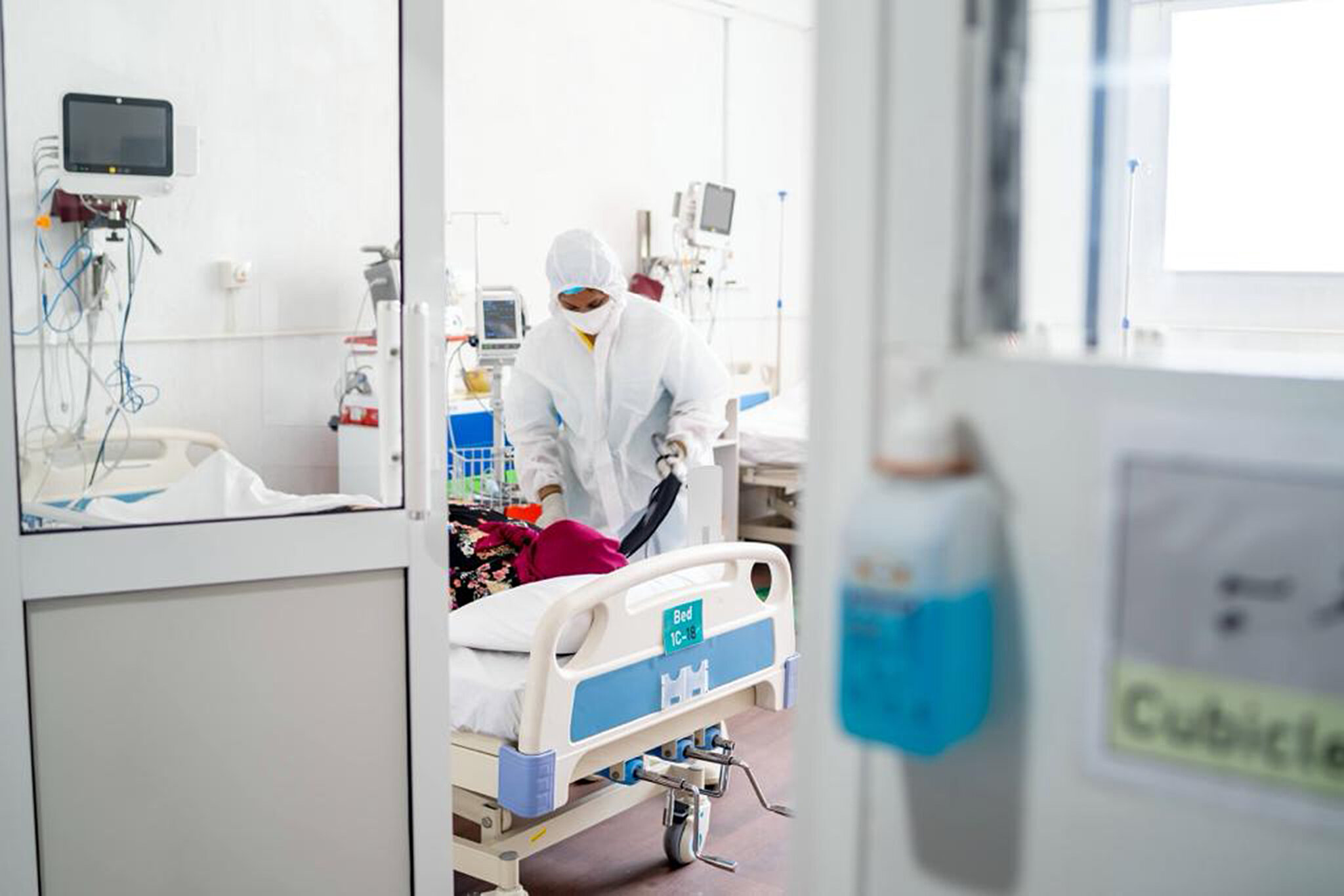 ކޯވިޑް-19: ފަރުވާދެމުންދިޔަ ދިވެއްސަކު ނިޔާވެއްޖެ