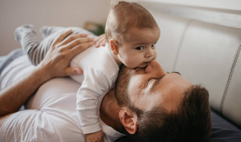 އަލަށް ދަރިއަކު ލިބޭއިރު ޕެޓާނިޓީ ލީވް މުހިންމުވަނީ ކީއްވެ؟