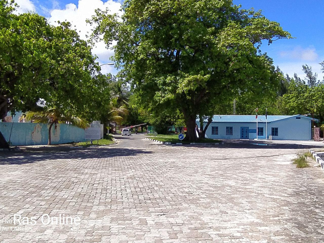 ރަށު ކަރަންޓީނުގައި ގެއިން ބޭރަށް ނުކުތުމަށް އިހުތިޔާރީ ބޮޑު ލުޔެއް