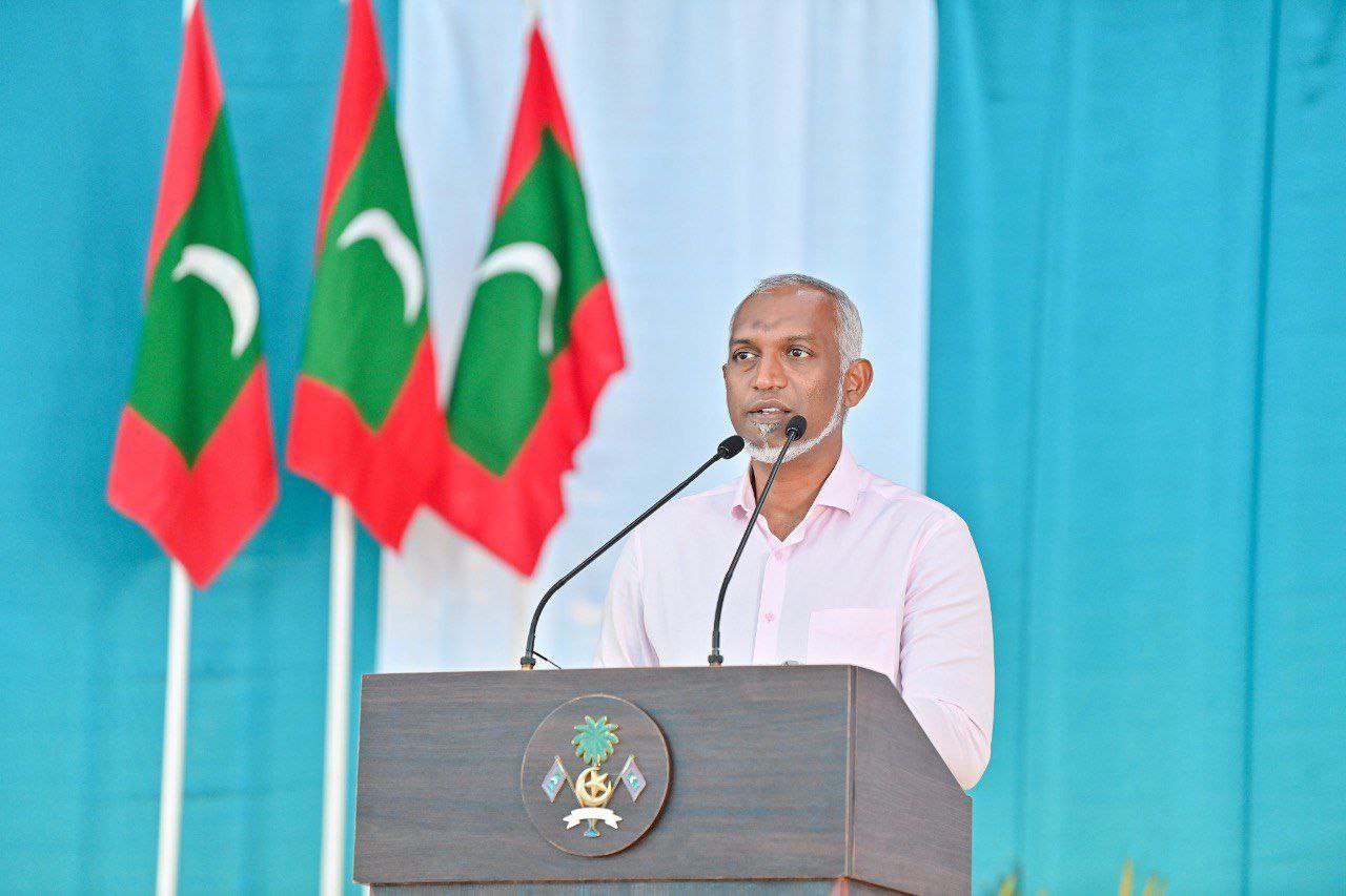 ފެންވަރު ރަނގަޅު އާ ހޮސްޕިޓަލަކާއި އެއާޕޯޓެއް ދިއްދޫގައި އަޅައިދޭނަން: ރައީސް