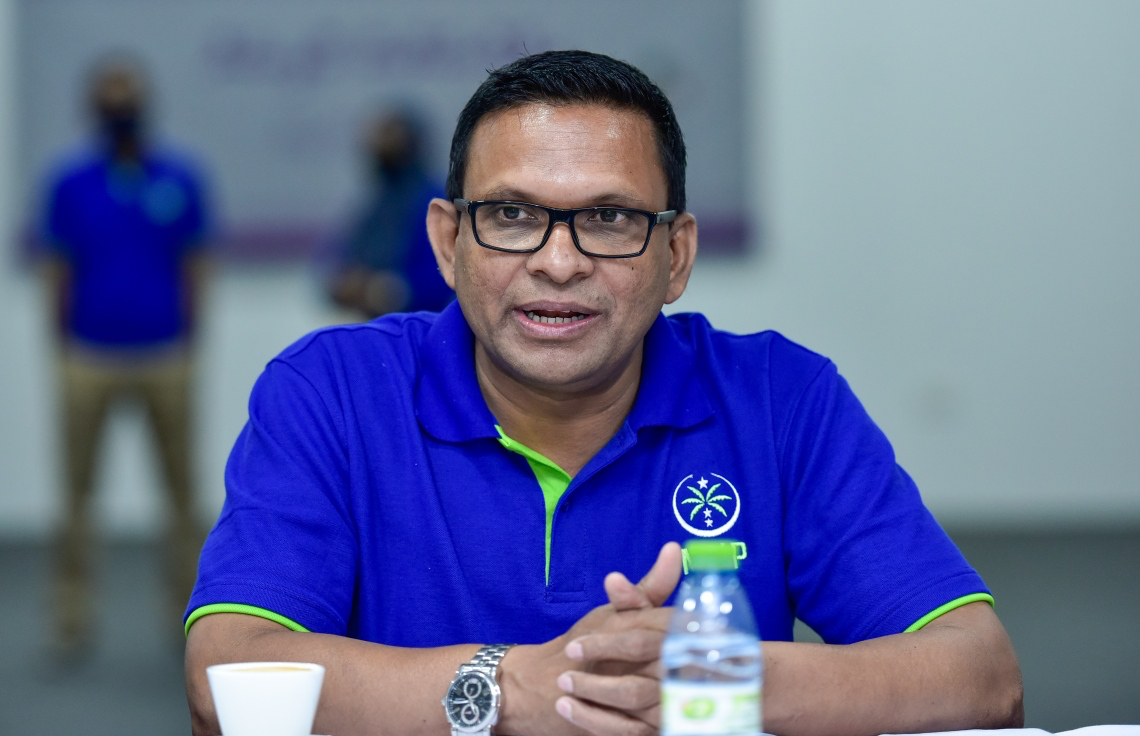 ރައްޔިތުންނަށް އަމާންކަން ކަށަވަރުކޮށްދީ ގާނޫނުގެ ހުކުމް ނެގެހެއްޓުމަށް ނާޒިމް ގޮވާލައްވައިފި