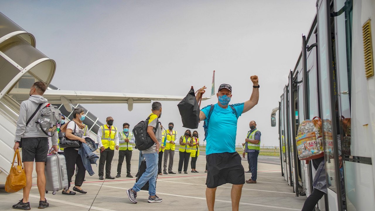 ސަރުކާރުގެ އަމާޒަށް ވާސިލްވެވިއްޖެ: އެއްލައްކަ ފަތުރުވެރިން މާދަމާ ހަމަވާނެ