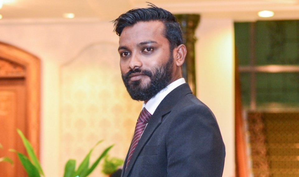 އަދީބުގެ މައްސަލަތައް ބާތިލްކުރި ގާޒީ މަގާމުން ވަކިކުރަން މަޖިލީހަށް ހުށައަޅަނީ