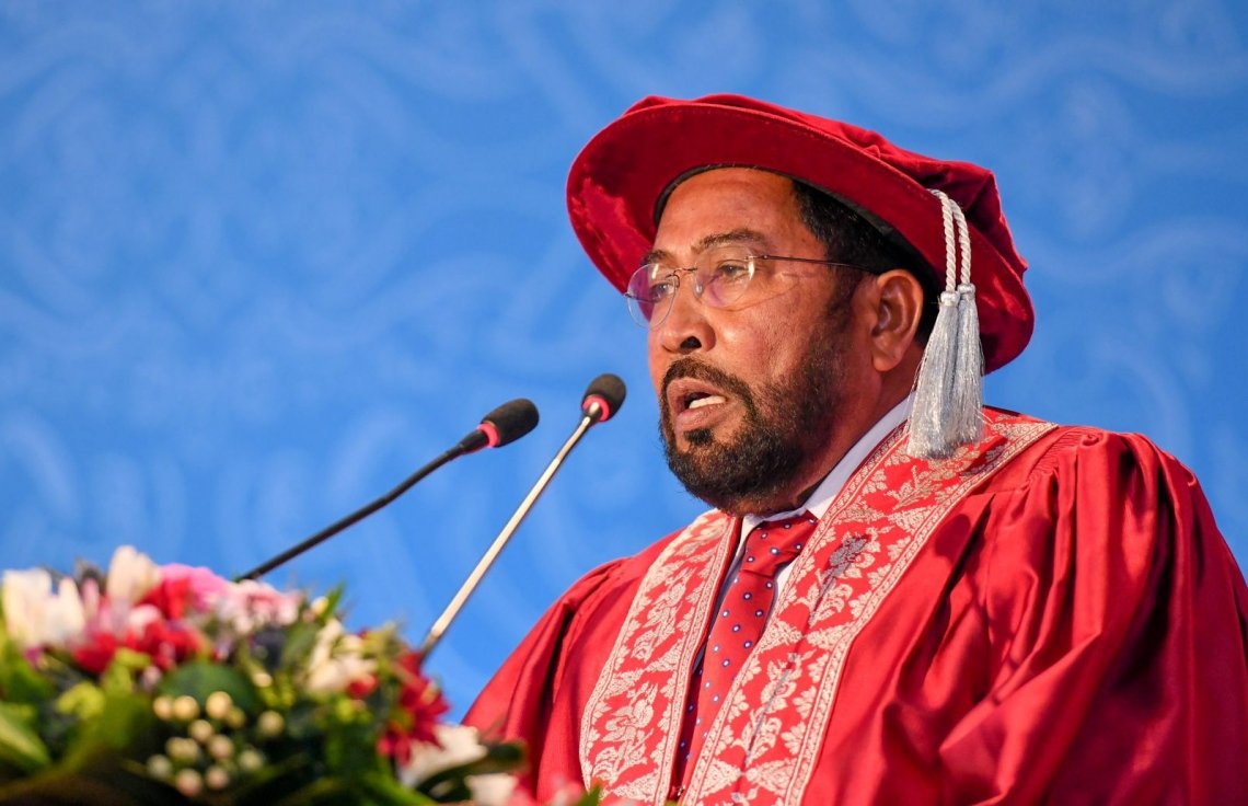 ތައުލީމަށް އެންމެބޮޑު ޚިދުމަތެއް ކުރެއްވި ފަރުދަކީ ގާސިމް: އަލީ ސޯލިހް