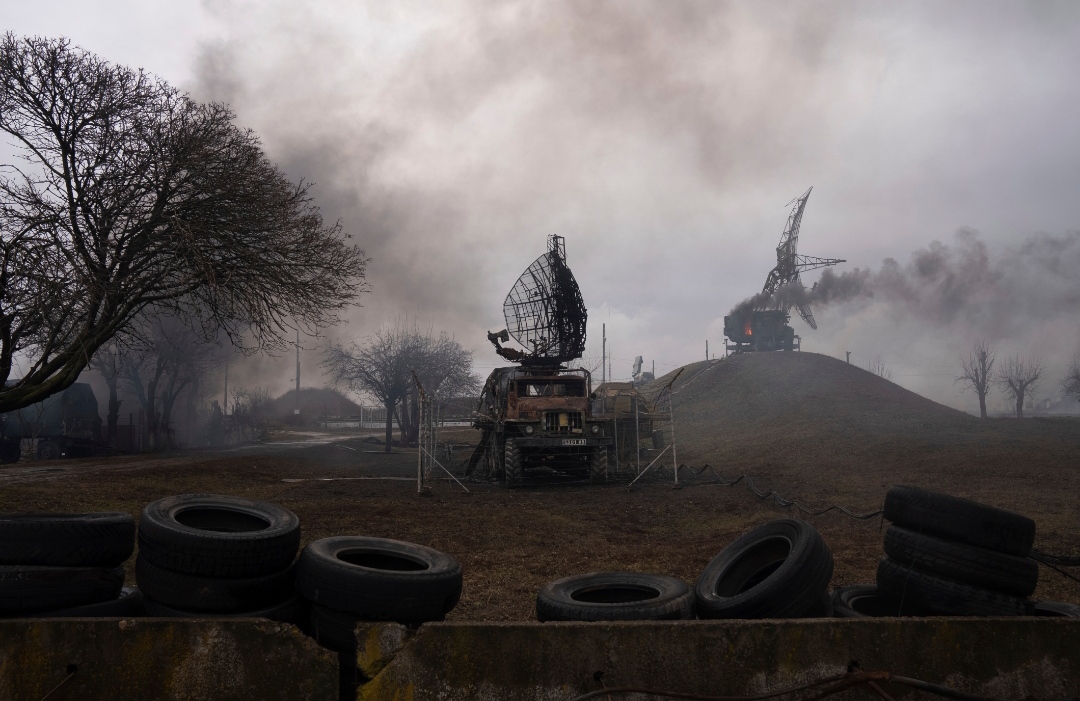 ރަޝިޔާގެ ހަމަލާތަކުގައި ޔޫކްރެއިންގެ އެއަރ ޑިފެންސް ނައްތާލައިފި