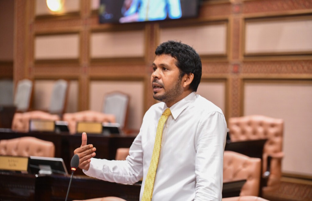 ދައުލަތުގެ މާލީ ހިސާބުތައް ހާމަ ނުކުރާކަމަށްބުނެ ވައްޑެގެ ކަންބޮޑުވުން