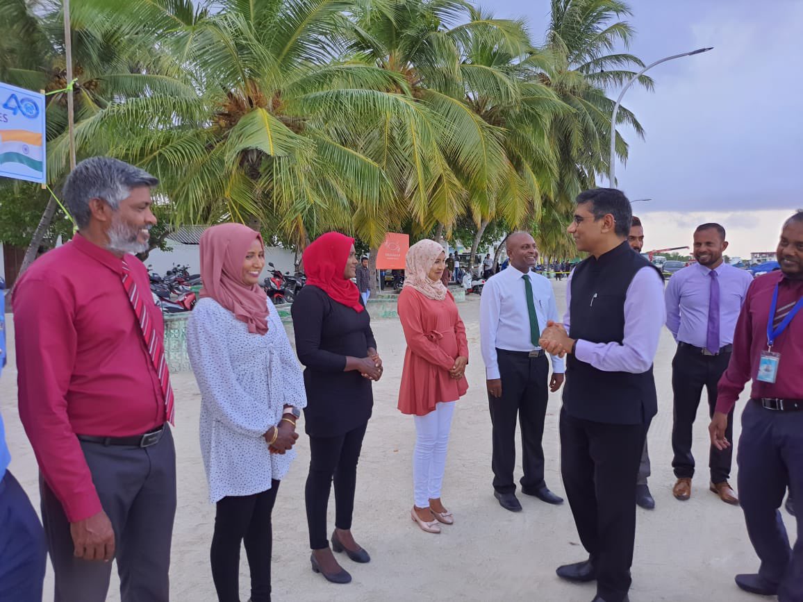 އިންޑިއާއިން ރާއްޖޭގެ ތިން ސްކޫލަކަށް 4.6 މިލިއަން ރުފިޔާގެ އެހީ ދީފި
