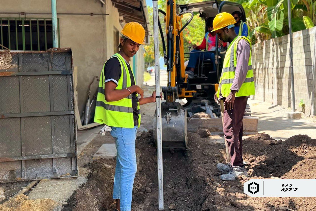 ޒަމާނީ ފެންވަރަށް މުލަކުގެ މަގު ހެދުމުގެ މަސައްކަތް ބާރު ދުވެލީގައި