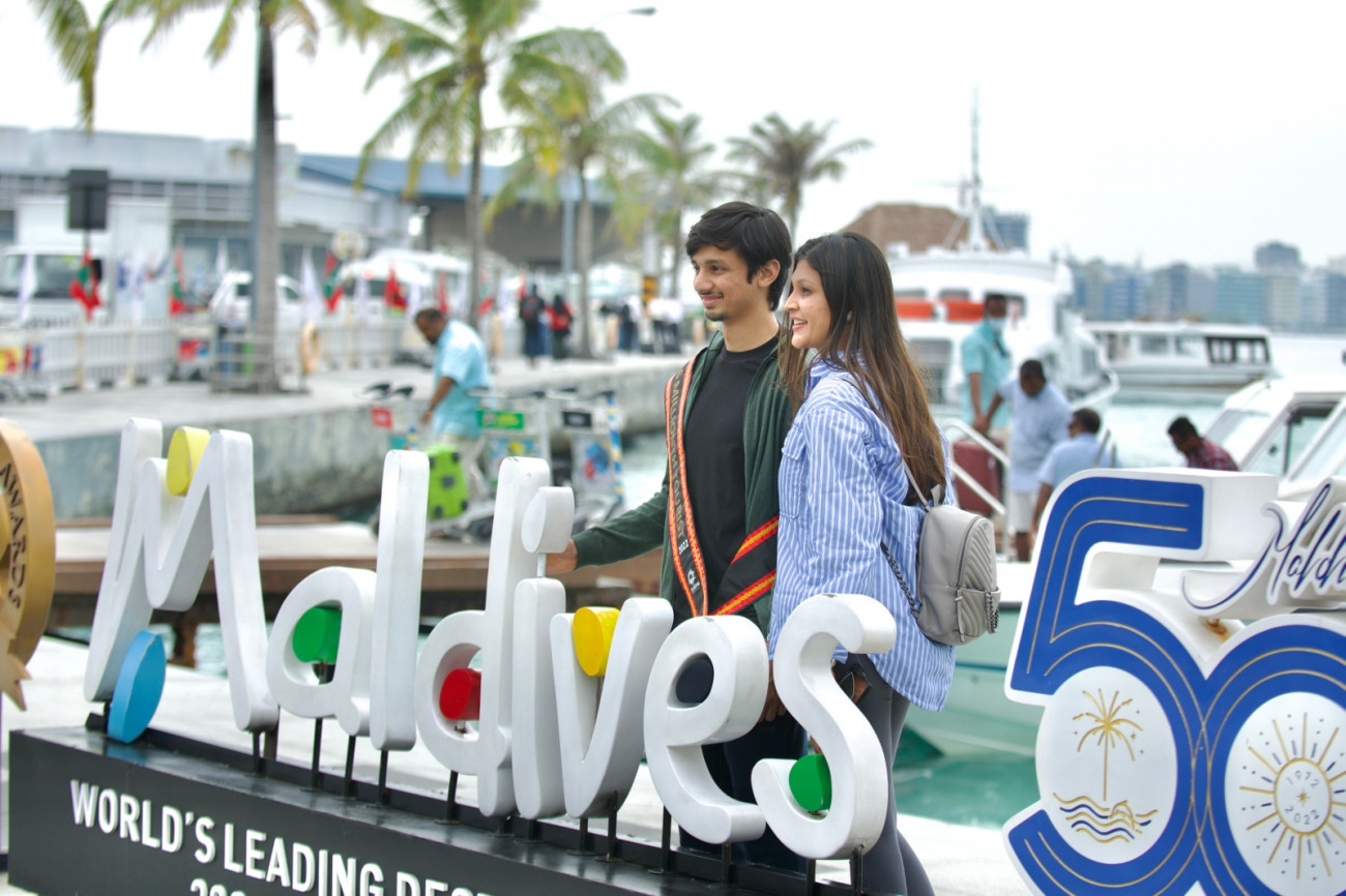 ރާއްޖެއަށް މިމަހު 200،000 އަށްވުރެ ގިނަ ފަތުރުވެރިން