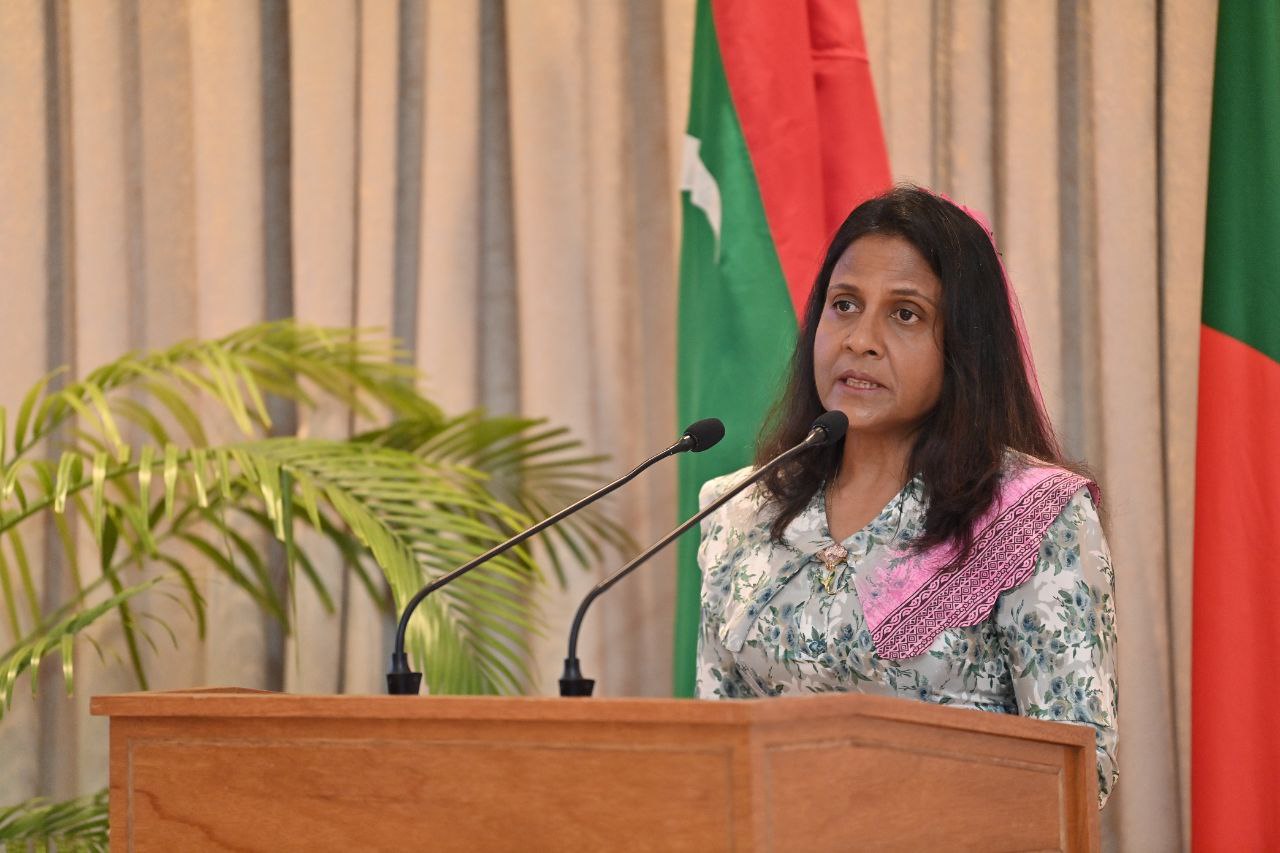 ކުޑަކުދިންގެ ސިޔާސަތުތައް އެކުލަވާލުމުގައި އެކުދިންގެ ބައިވެރިވުން އެކުލެވެންޖެހޭ: ފަޒްނާ