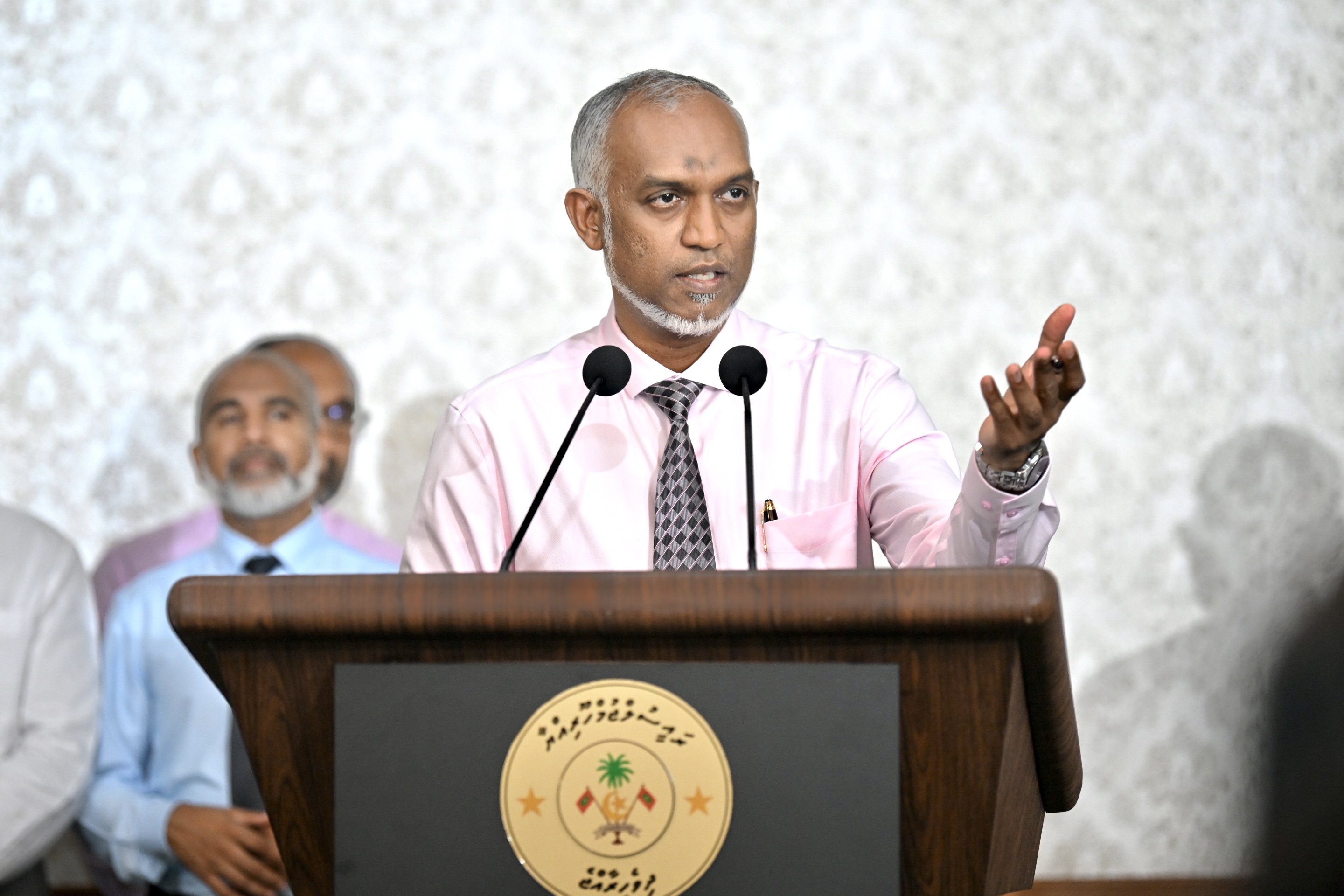 ހަފުތާއެެއްހާ ދުވަސް ފަހުން ރަށްރަށަށް ދަތުރުތައް ފަށާނަން: ރައީސް