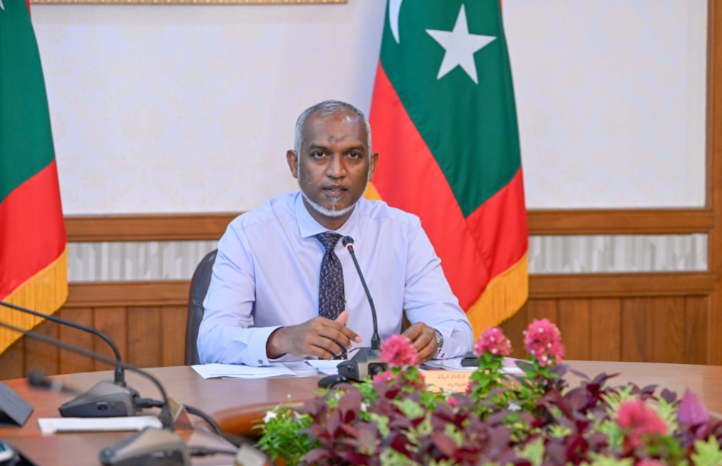 ޕާކިސްތާނުގައި ފެންބޮޑުވެ ގިނަ އަދަދެއްގެ މީހުން މަރުވުމާ ގުޅިގެން ރައީސްގެ ތަޢުޒިޔާ