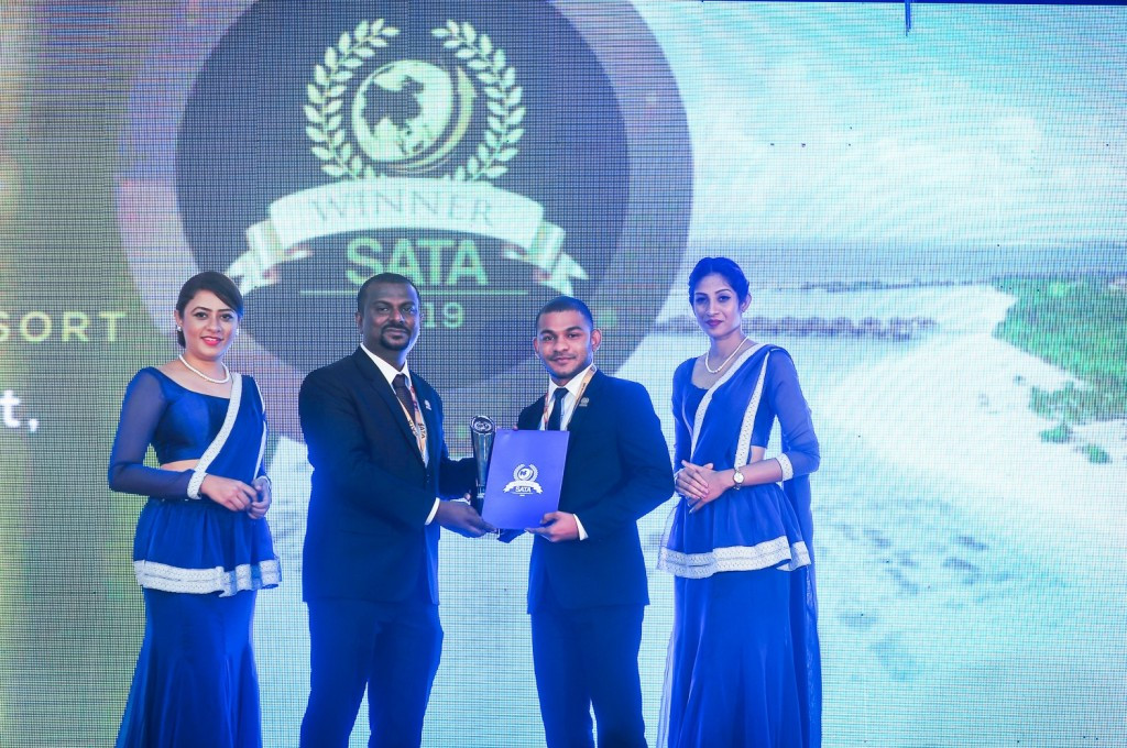 "ސަޓާ" އެވޯޑަށް ކުރިމަތިލާން ހުޅުވާލައިފި