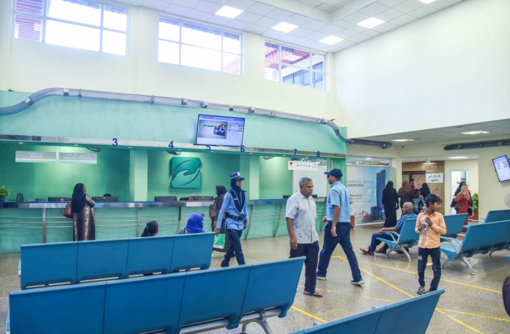 އިންވޭސިވް މެނިންގޯކޮކަލް ބަލީގެ ކޭސްއެއް ފެނިގެން ކޮންޓެކްޓް ޓްރޭސިންގ ހަދަނީ