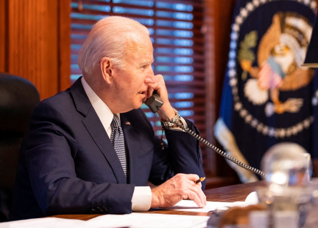 ރަޝިޔާއިން ޔޫކްރެއިނަށް ހަމަލާ ދީފިނަމަ އެމެރިކާއިން ރައްދުގައި ހަމަލާދޭނެކަމުގެ އިންޒާރު ދީފި