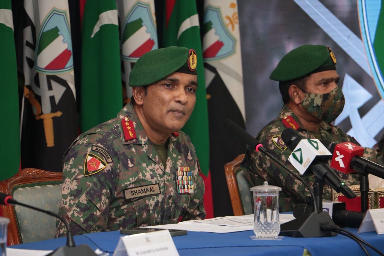 ދިފާޢީ ވުޒާރާގެ ވެރިން ޙާޟިރުކުރި ކޮމެޓީ ބައްދަލުވުން ސިއްރުކޮށްފި