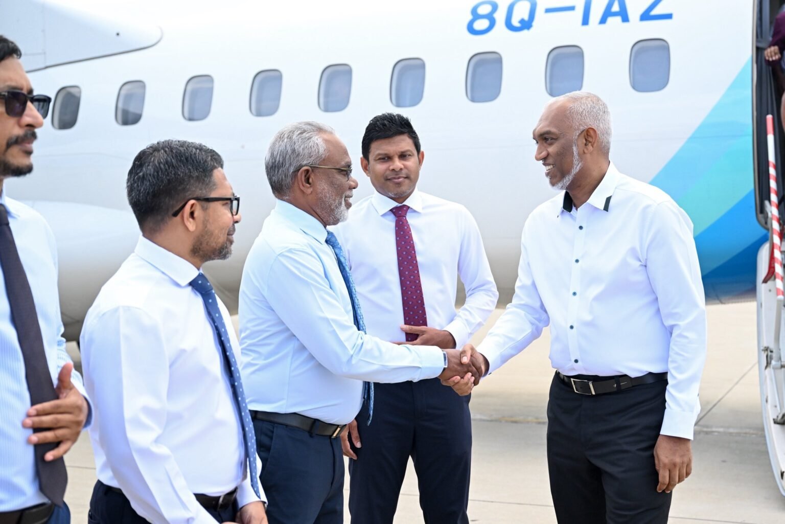 ފުވައްމުލަކާއި އައްޑުއަށް ކުރެއްވި ދަތުރުފުޅު ނިންމަވާލައްވާ ރައީސް މާލެ ވަޑައިގެންފި