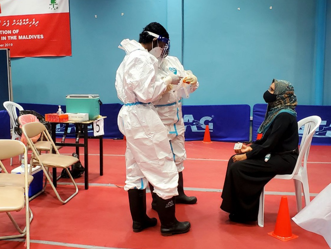 ކޮވިޑް-19: މާލެއިން 239 މީހުންނާއިއެކު، ޖުމްލަ 412 މީހަކު މިއަދު ޕޮޒިޓިވް