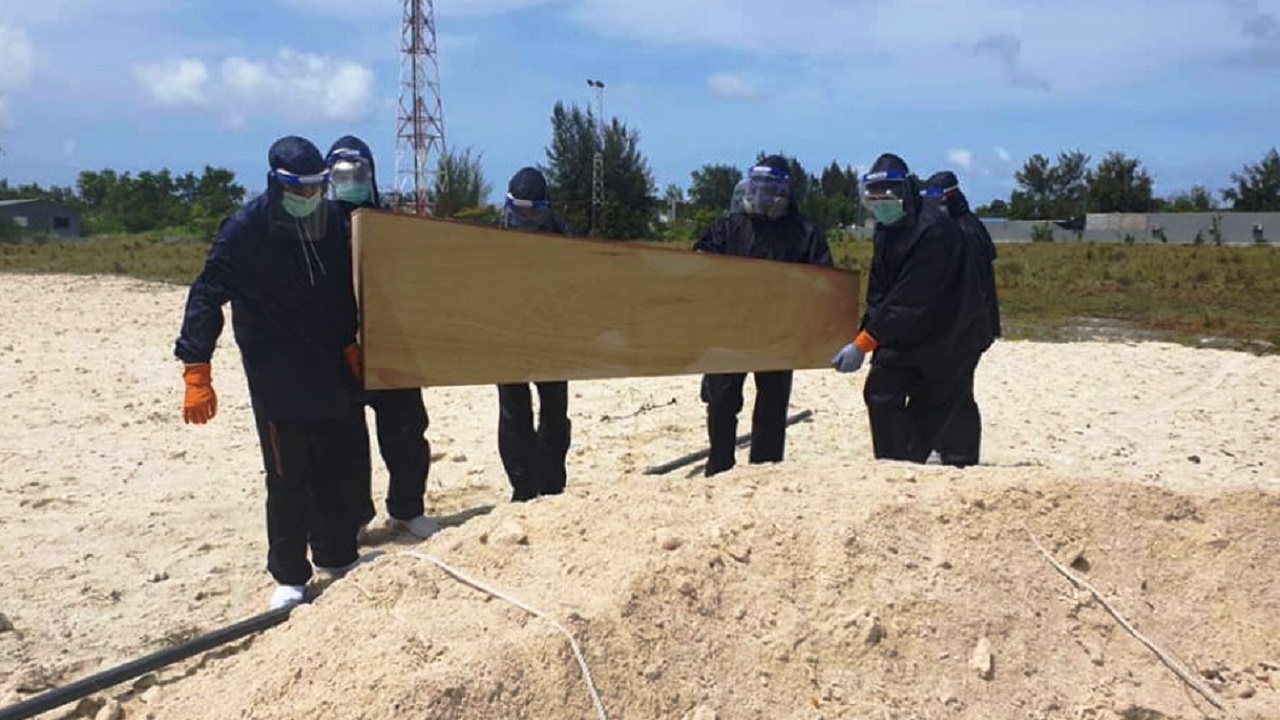 ކޯވިޑް-19 ފުލުފުލުގައި ދެމަރު؛ މަރުގެ ޖުމްލަ 131 އަށް