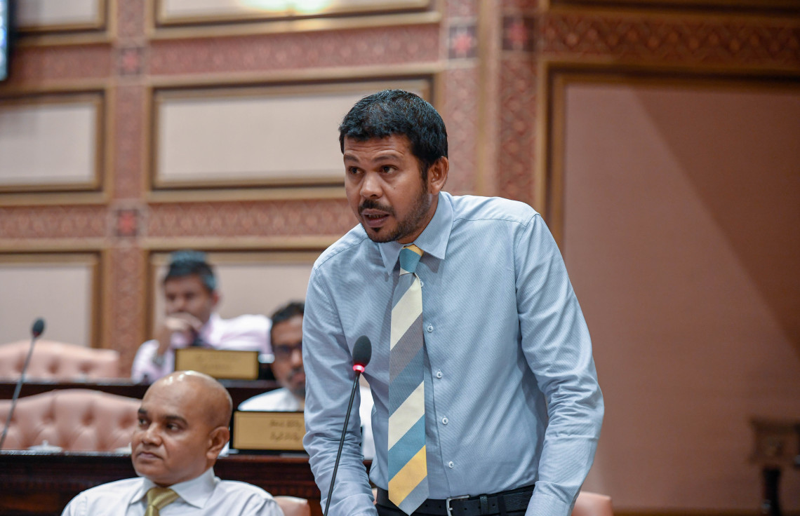 މިއަދު މުޒާހަރާކުރީ އަބުރޭ ކިޔައިގެން މާއްދާ 27 ގެ ބާރު ކަނޑުވާލި ބައެއް - ވައްޑެ