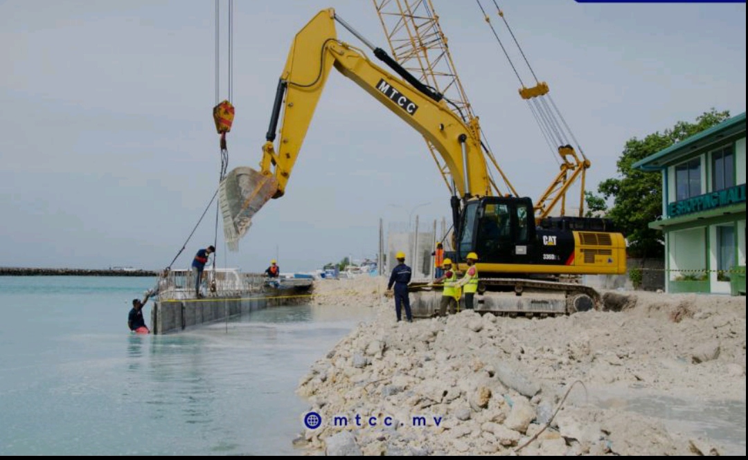 ހިންނަވަރު ބަނދަރުގެ އެއްގަމުތޮށިލުމުގެ މަސައްކަތް ފަށައިފި