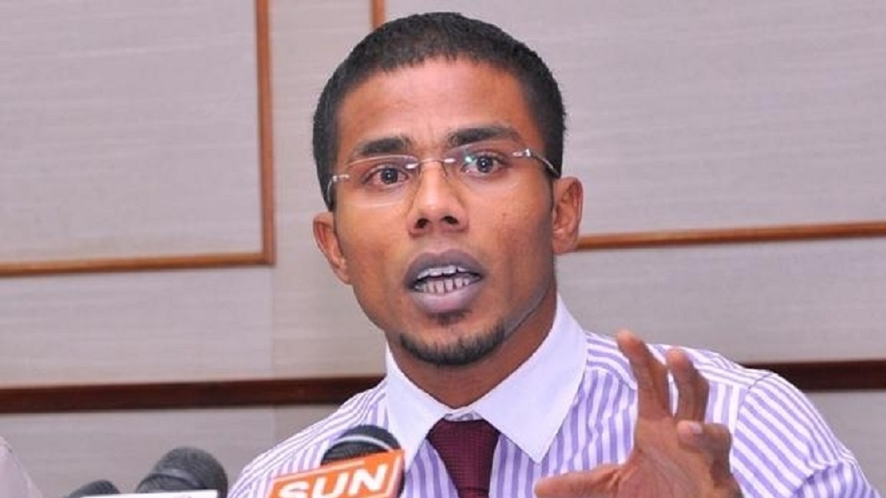 ވެރިކަން ވައްޓާލަން އުޅުއްވާތީ ރައީސް ނަޝީދަށް ފިޔަވަޅުއަޅަން އަލްހާން ގޮވާލައްވައިފި