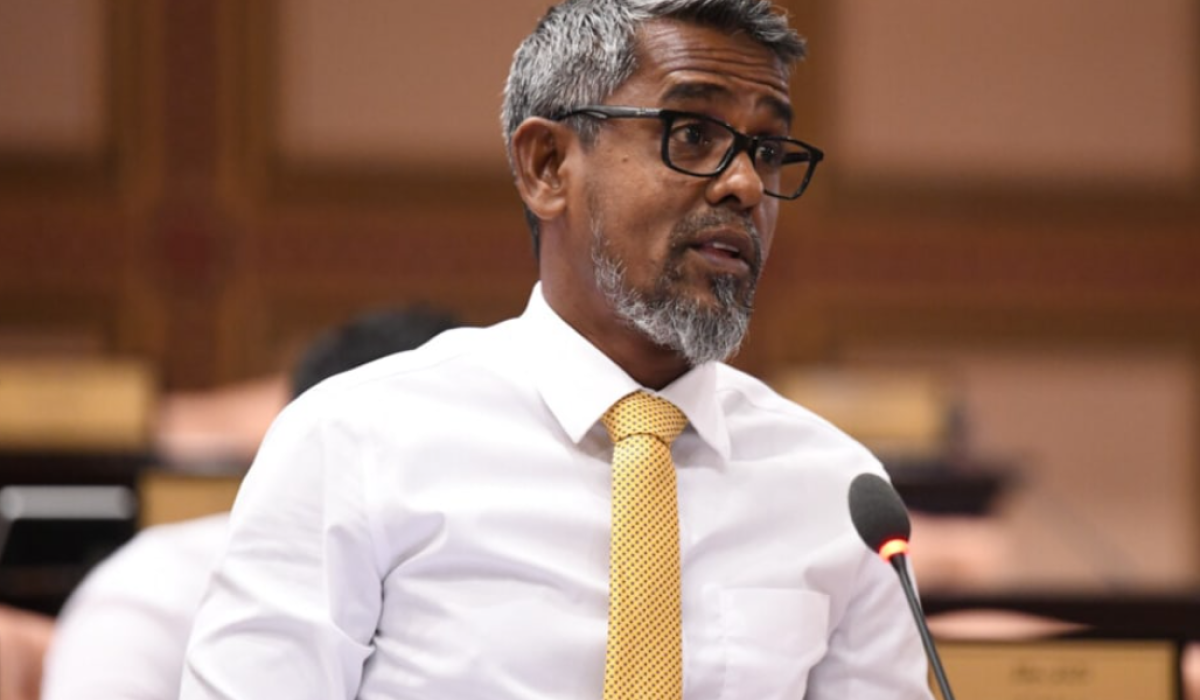 ބޯހިޔާވަހިކަން ވިއްކައިގެން ރައީސް މުއިއްޒަށް ދެވަނަ ދައުރެއް ނުލިބޭނެ: މެންބަރު ޒިޔާދު