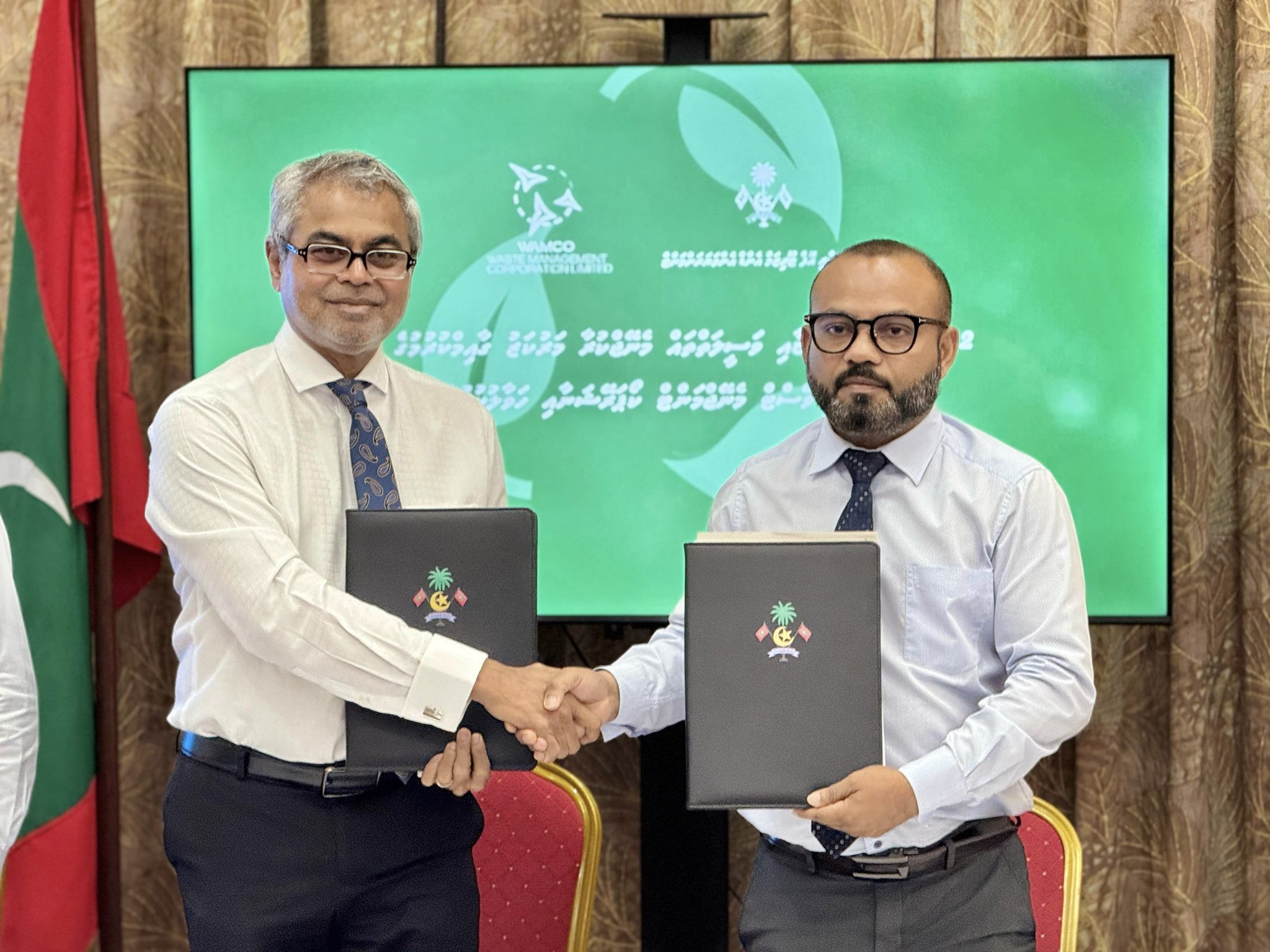 32 ރަށެއްގައި ކުނި މެނޭޖުކުރާާ މަރުކަޒުތައް ގާއިމުކުރަން ވެމްކޯއާ ހަވާލުކުރުން--