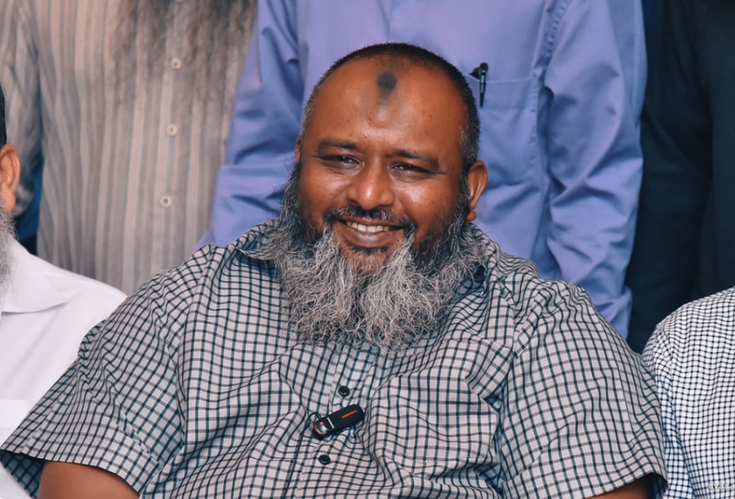 ކޮންމެ ކަމެއްގައިވެސް އަދުލުވެރިވުމަށް ޑރ. އިޔާޒް ގޮވާލައްވައިފި