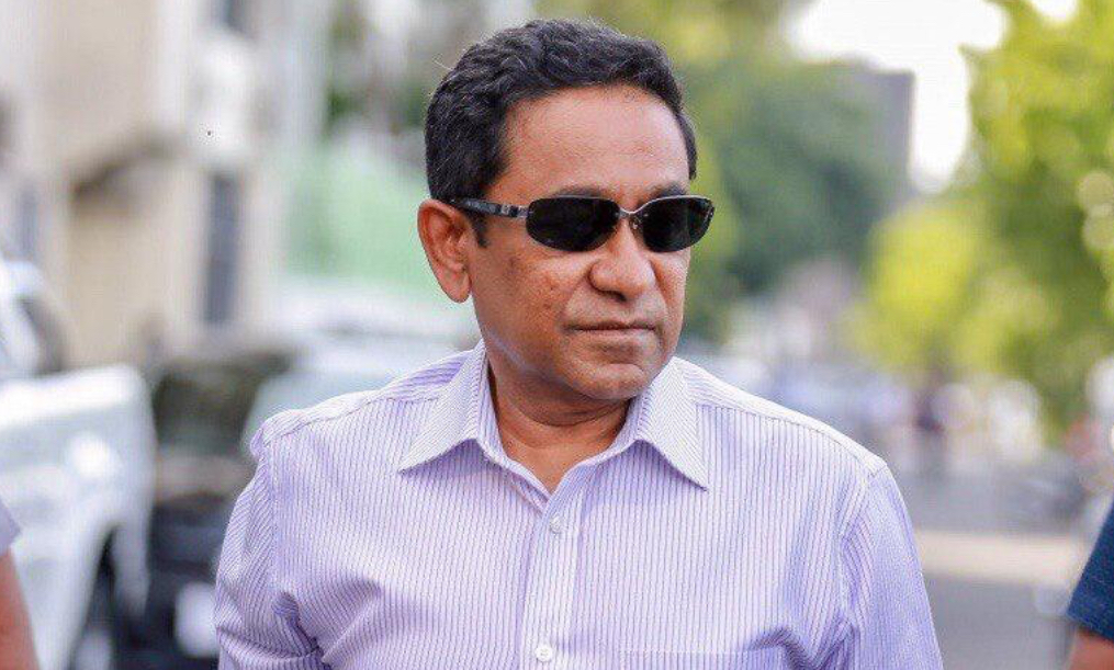 ޝަރީއަތަށް ހާޒިރުނުވެ ޔާމީން ދިއްދޫއަށް ވަޑައިގަތުމުން ކޯޓުން އިންޒާރު ދީފި