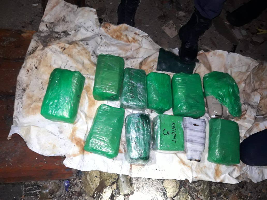 މާފުށި ޖަލަށް ވައްދަން އުޅުނު ސާމާނުތަކެއް އަތުލައިގެންފި