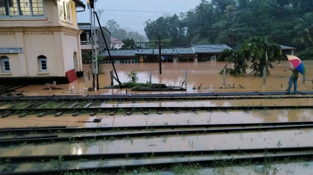 ތޫފާން "ޑިޓްވާހް"ގެ އަސަރު ސްރީލަންކާއަށް: ދިވެހިން ރައްކާތެރިވުމަށް އަންގައިފި