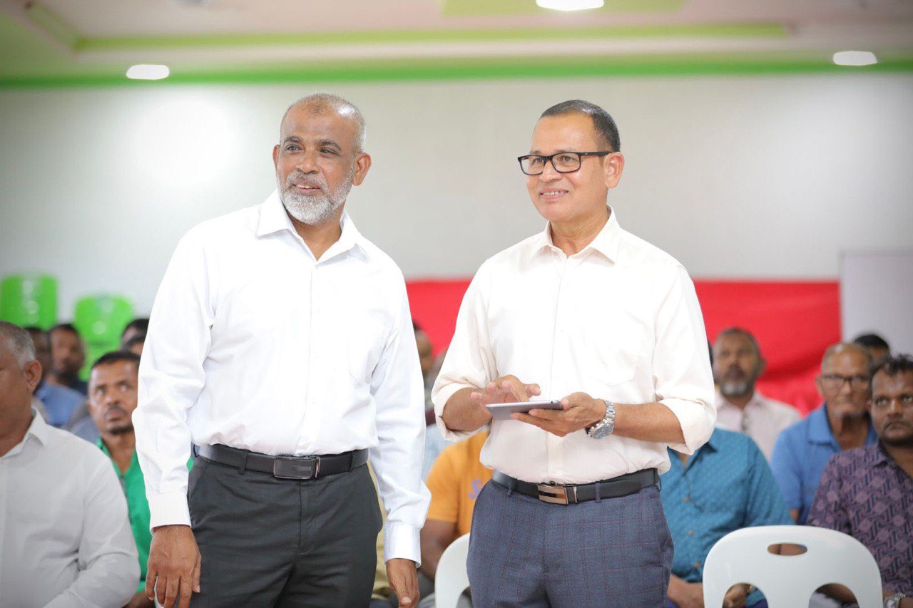 އެކަހެރިކަން ކުޑަކުރުމަށް އީޖާދީ ގޮތްތަކަށް ޓެކްނޮލޮޖީގެ ބޭނުން ހިފަންޖެހޭ: އާދަމް ޝަރީފު