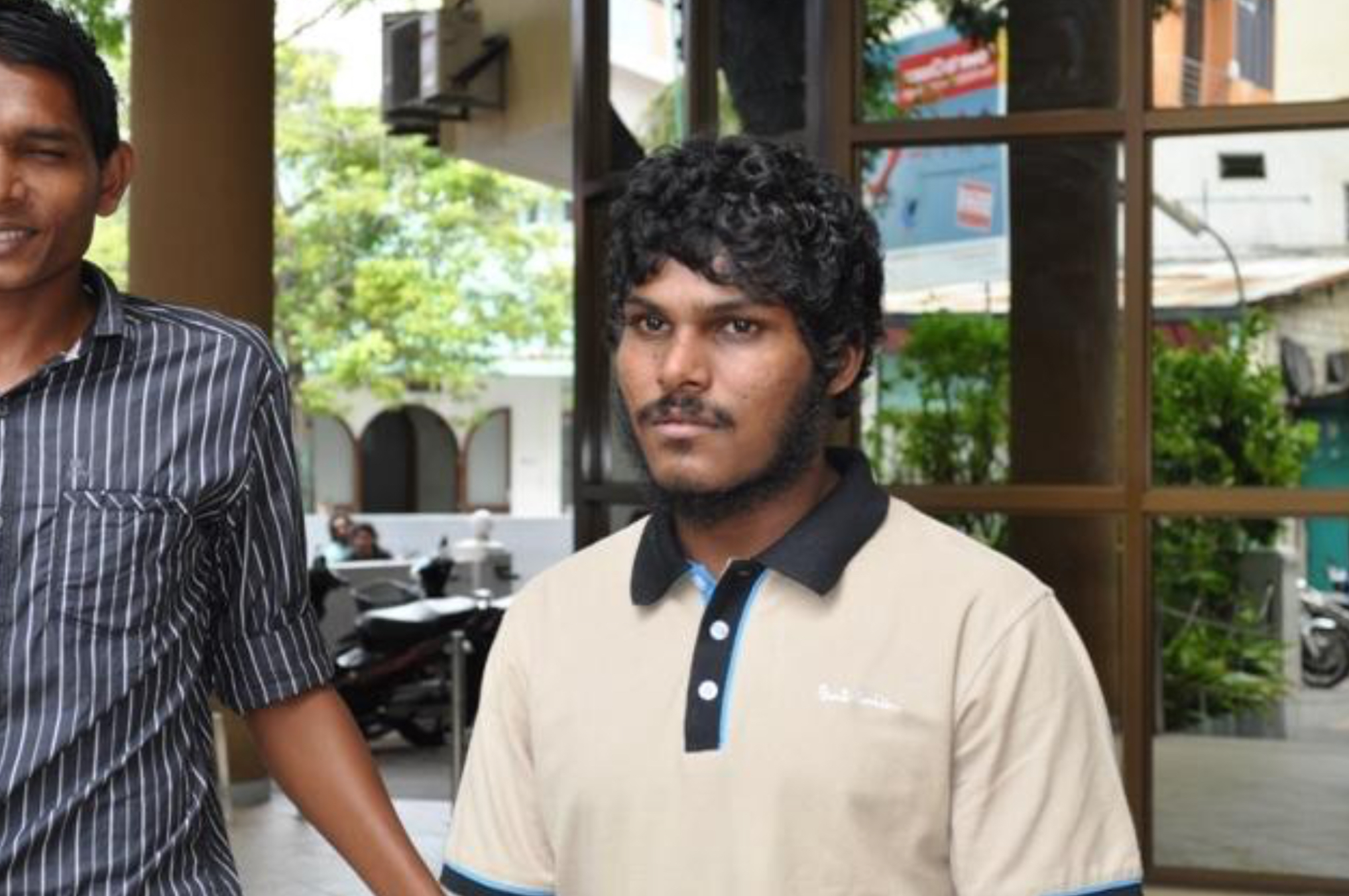 ހުމާމްގެ ހުކުމް ރިވިއުކުރަން ސުޕްރީމް ކޯޓަށް ހުށައެޅި މައްސަލަ ބޭރުކޮށްލައިފި