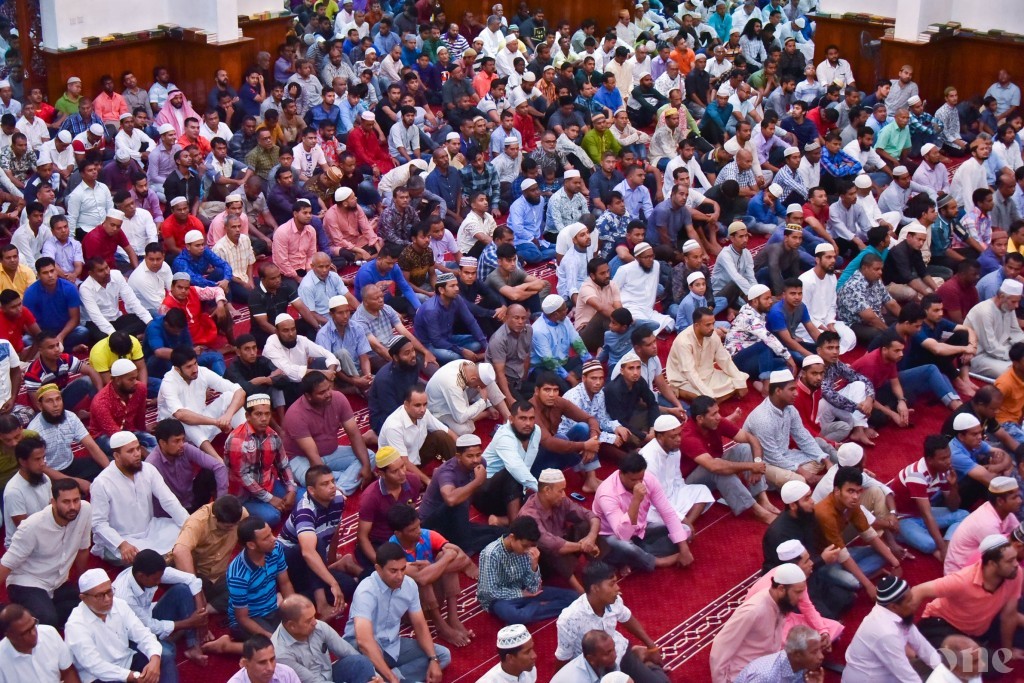 ޝަހާދަތުގެ ދެކަލިމަ ހަޔާތާ ގުޅިފައިވާ ގޮތް ދެނެގަންނަން ޖެހޭ: ހުތުބާ