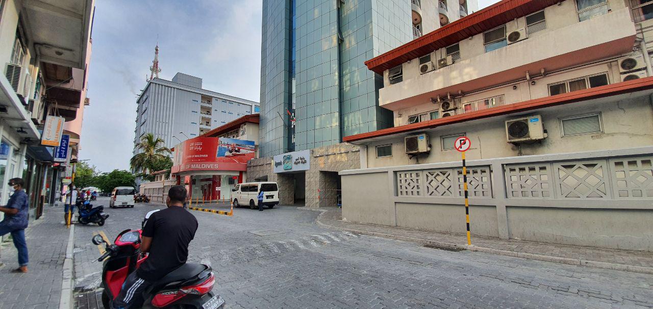 ސިއްހީ ދާއިރާގެ ފްރަންޓްލައިންގަ މަސައްކަތްކުރާ ފަރާތްތަކަށް އިތުރު އިނާޔަތެއް ދެނީ