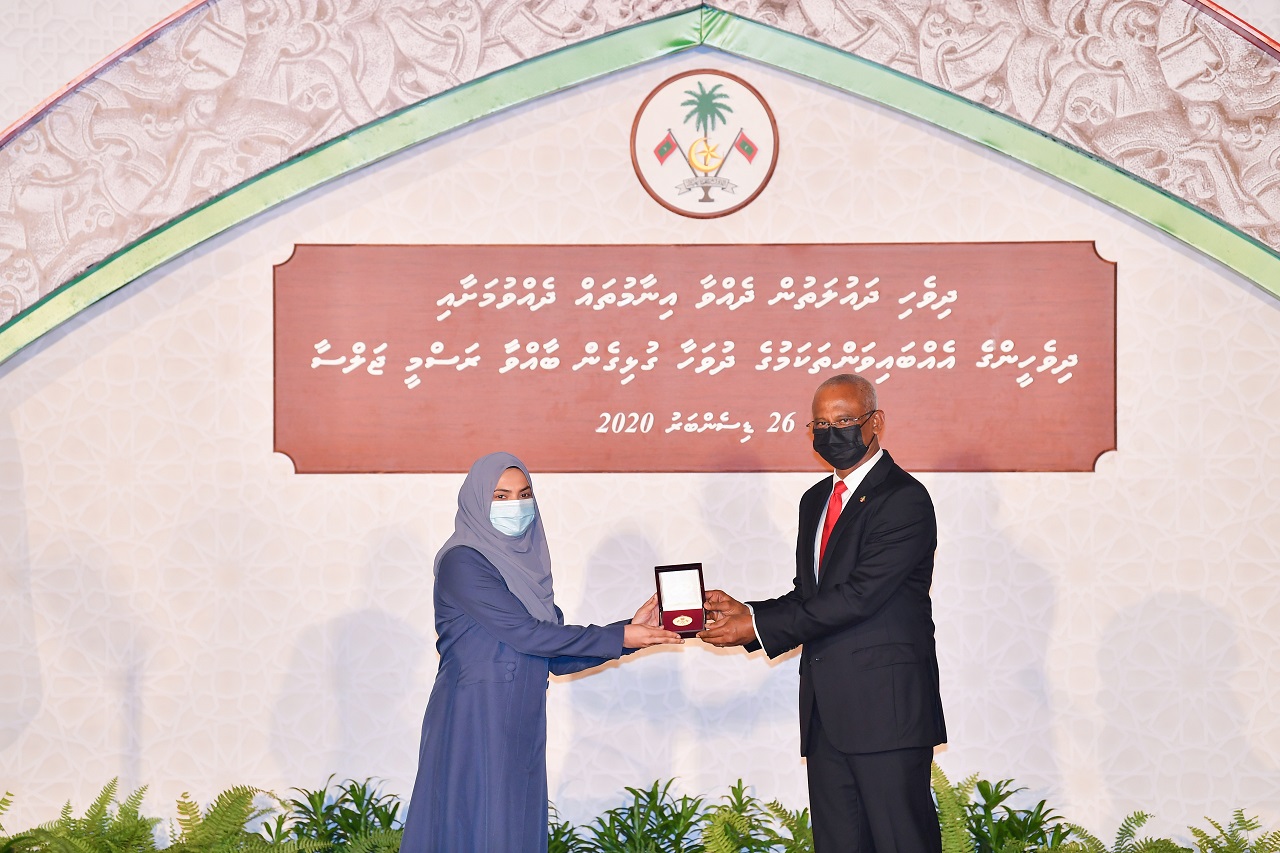 ޙާފިޡުންނަށް ރައީސްގެ ޚާއްސަ މެޑަލް ދެއްވުން ޖުމްހޫރީ ދުވަހު