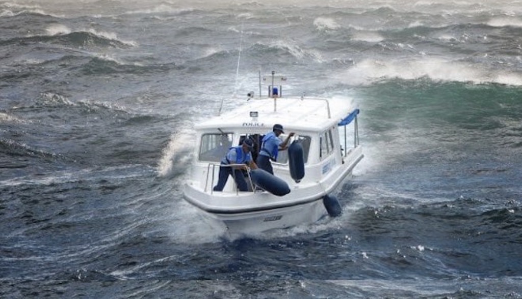 ކަނޑުމަތިން މަރުވެފައި އޮތް މީހެއްގެ ހަށިގަނޑު ފެނިއްޖެ