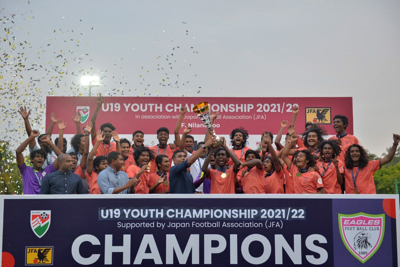 ޔޫތު ޗެމްޕިއަންޝިޕް އީގަލްސް ކާމިޔާބުކޮށްފި