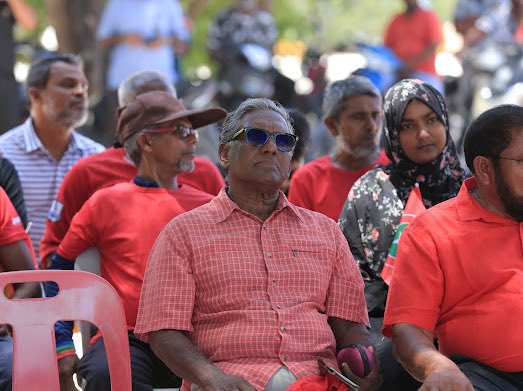 އަގު ވަޒަންކުރުމުގެ ބަދަލުގައި ބޮޑު ދެޕާޓީން އަޅުގަނޑަށް ކިޔަނީ ހުތުރު ވަނަން: ޑރ. ވަޙީދު