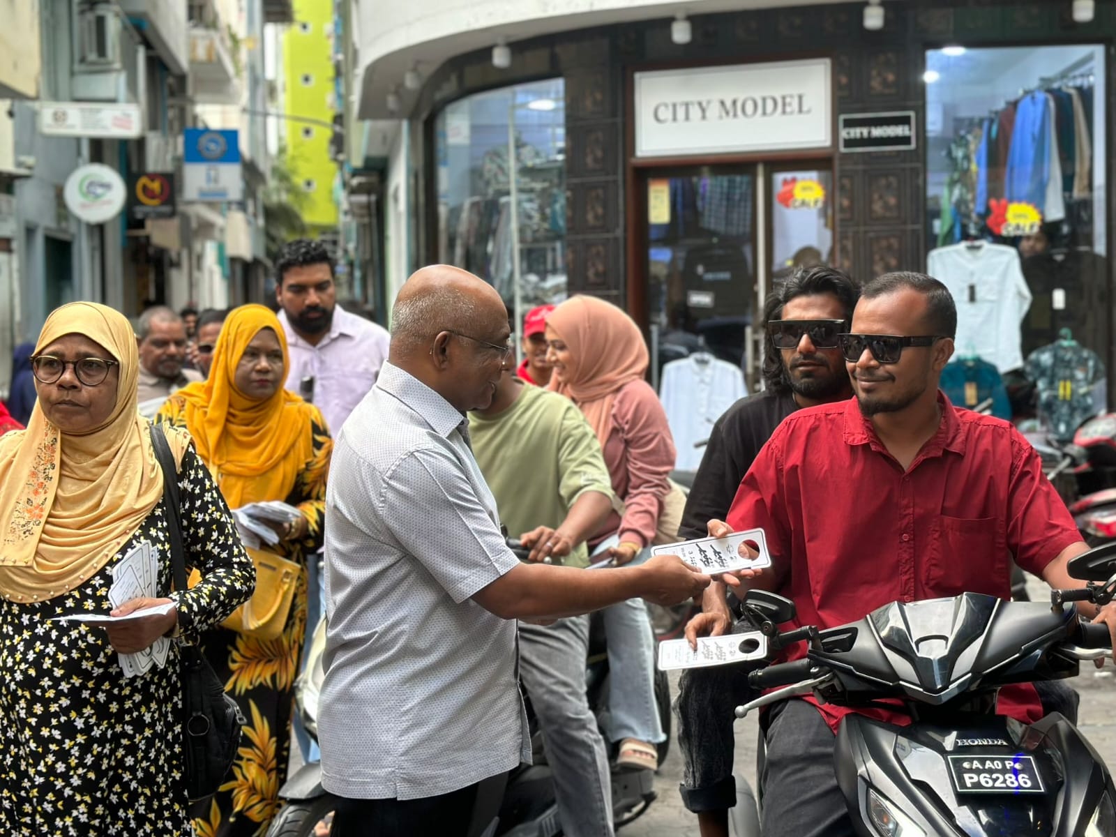 ރައްޔިތުން ދައްކަނީ ސަރުކާރުން ޤައުމު ލޫޓުވާ ވާހަކަ، ބީރު ކަންފަތެއް ދީގެން ސަރުކާރަށް ތާއަބަދު ނޯވެވޭނެ: ޝާހިދު