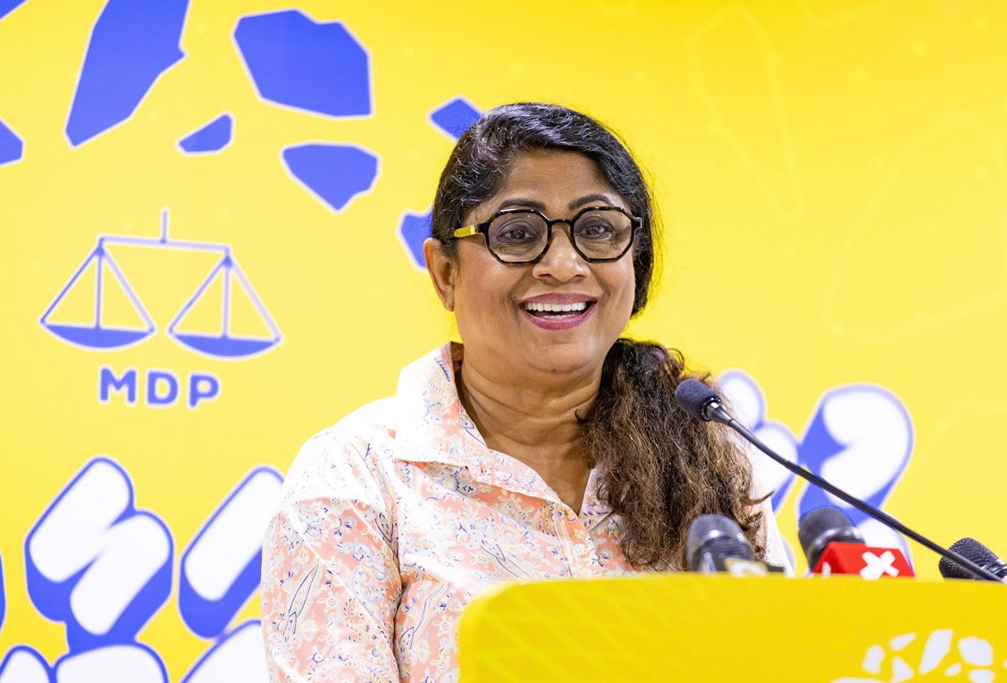 ސަރުކާރުން ބޭނުންވަނީ ގާނޫނުއަސާސީ ފުނޑާލާ ބާރުތައް އަތަށް ނަގަން: މާރިޔާ