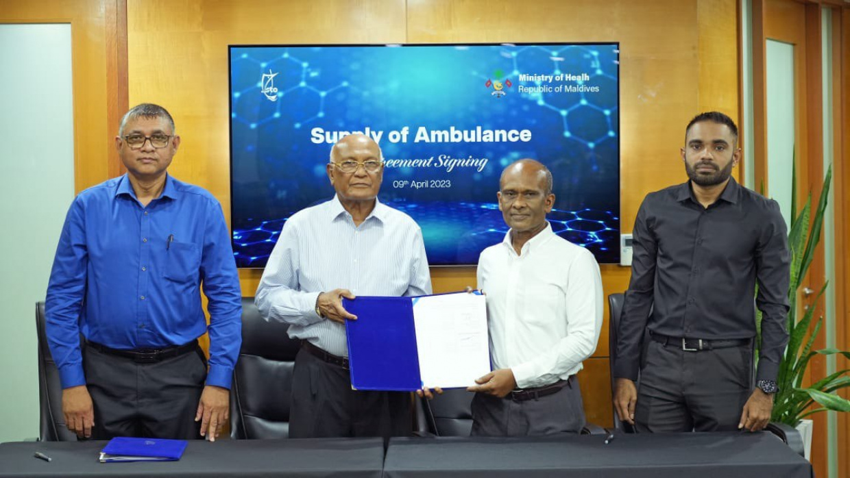 20 އެމްބިއުލާންސް ގެންނަން އެސްޓީއޯއާ ހަވާލުކޮށްފި