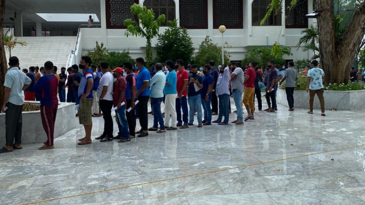 ވެކްސިން ކިއޫގައިވެސް ގައިދުރުކަމެއް ނެތް