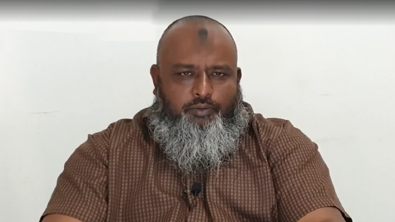 ޢަލީ ވަޙީދުގެ ޝަރީޢަތް ހިންގަން ޔޫކޭއަށް ފަނޑިޔާރުން ގެންދަންވީނޫންތޯ؟ - ޑރ. އިޔާޒް