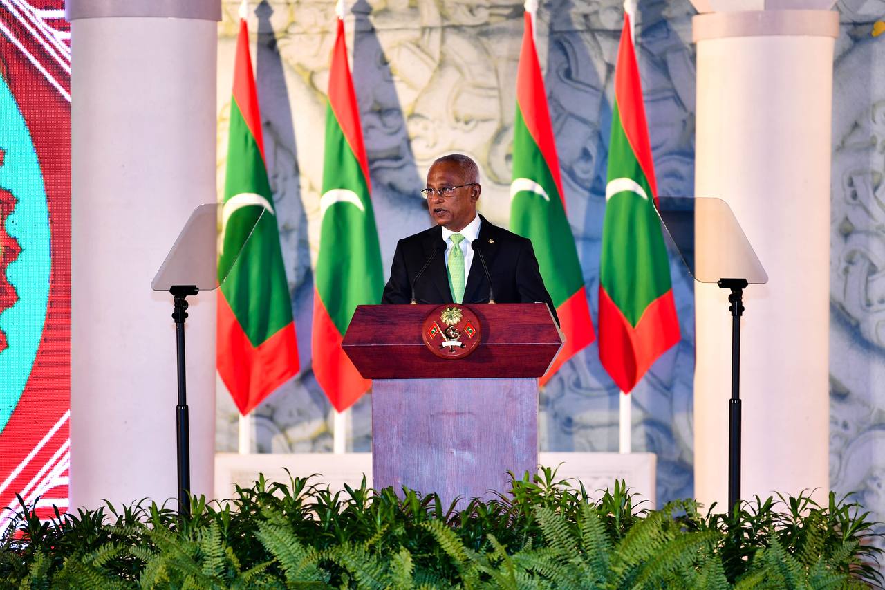 ދިވެހިން ބައިބައި ކުރުމަށް ބަޔަކު އެބަމަސައްކަތް ކުރޭ: ރައީސް