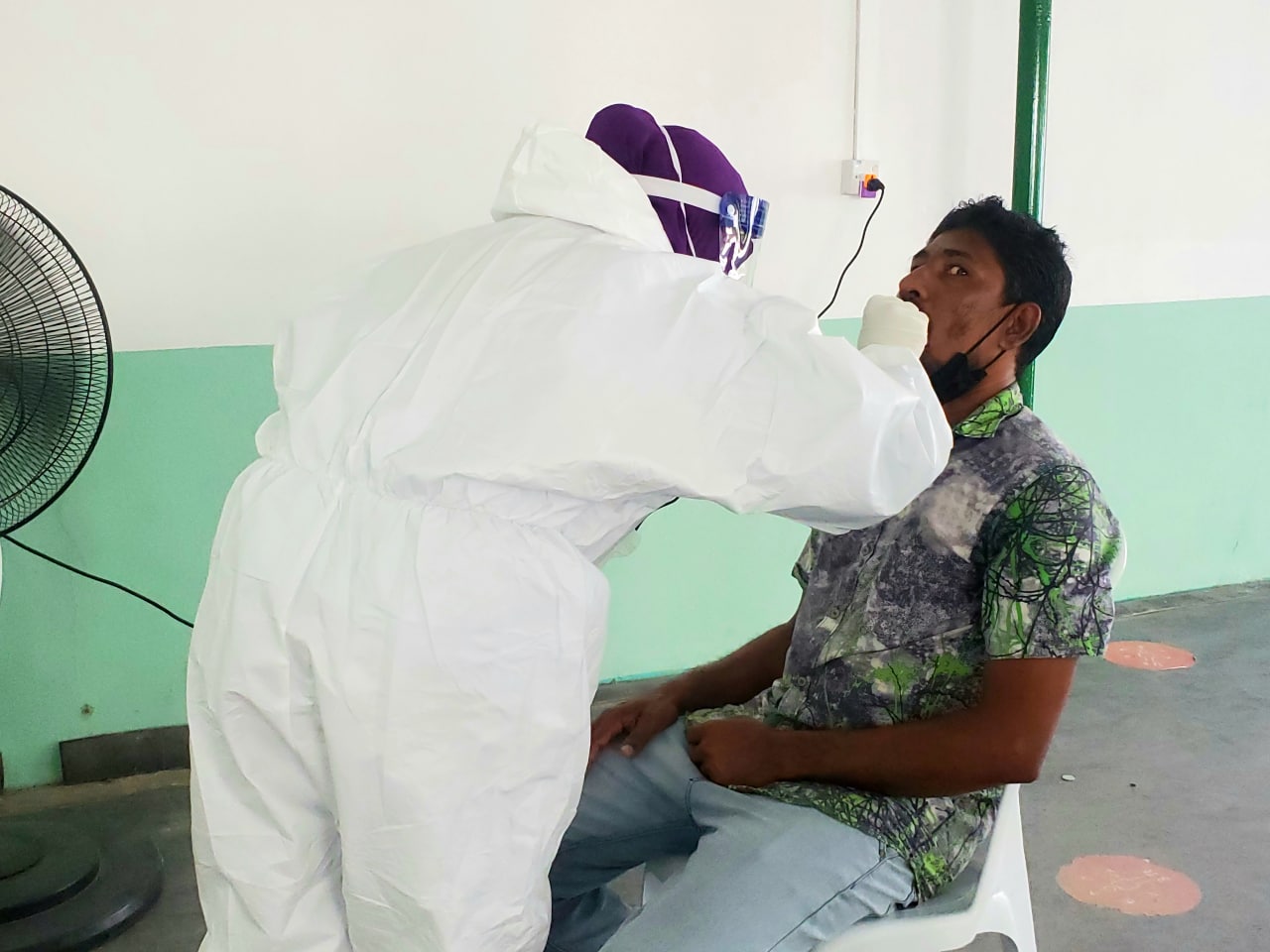 ކޮވިޑް-19: ޖުމްލަ 71 މީހަކު މިއަދު ޕޮޒިޓިވް